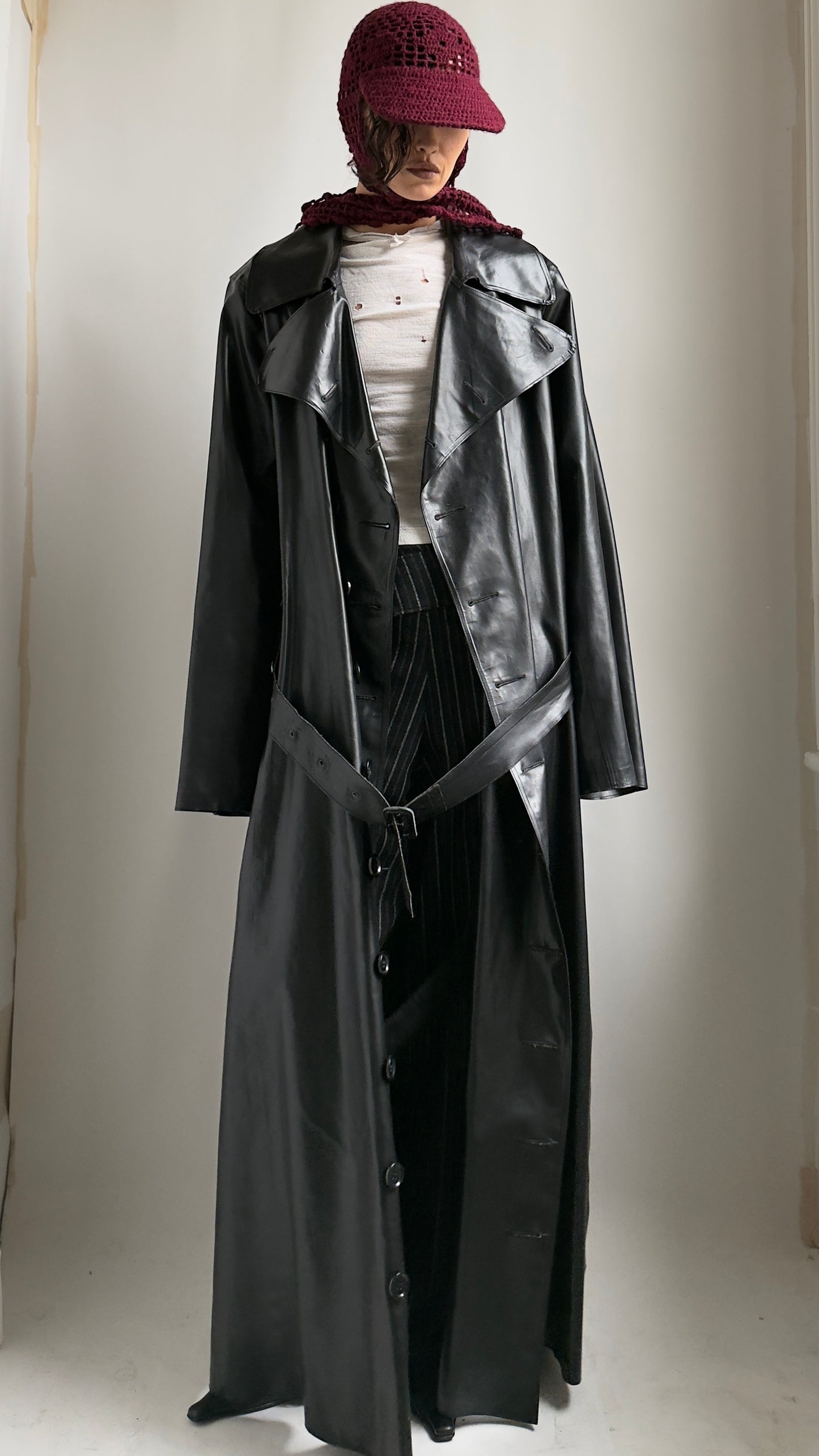 ULTRA RARE 70S OVERSIZED PVC TRENCH COAT / UK 12-16