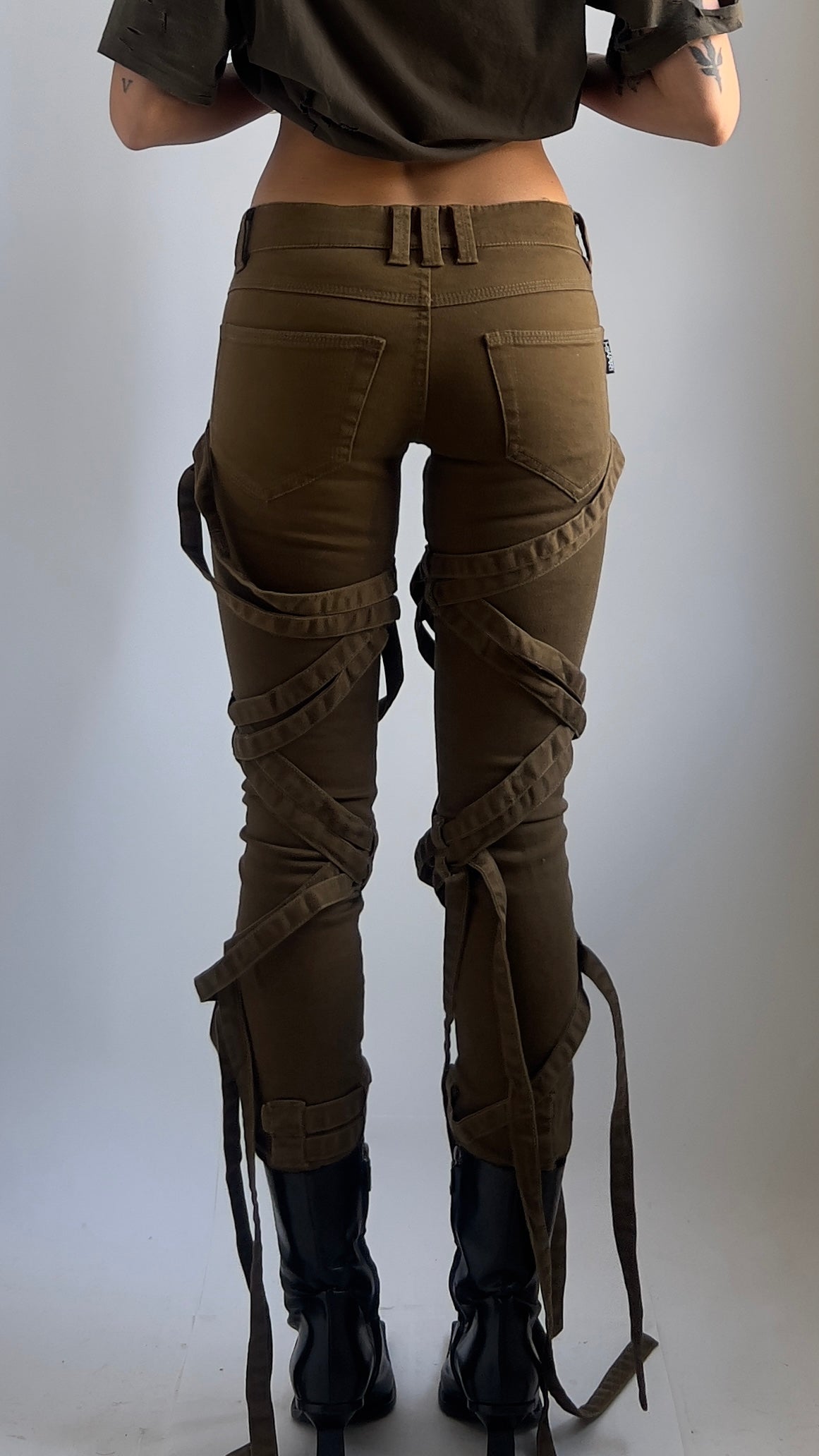 EARLY 2000S LOW WAISTED BONDAGE TROUSERS / UK 4-6
