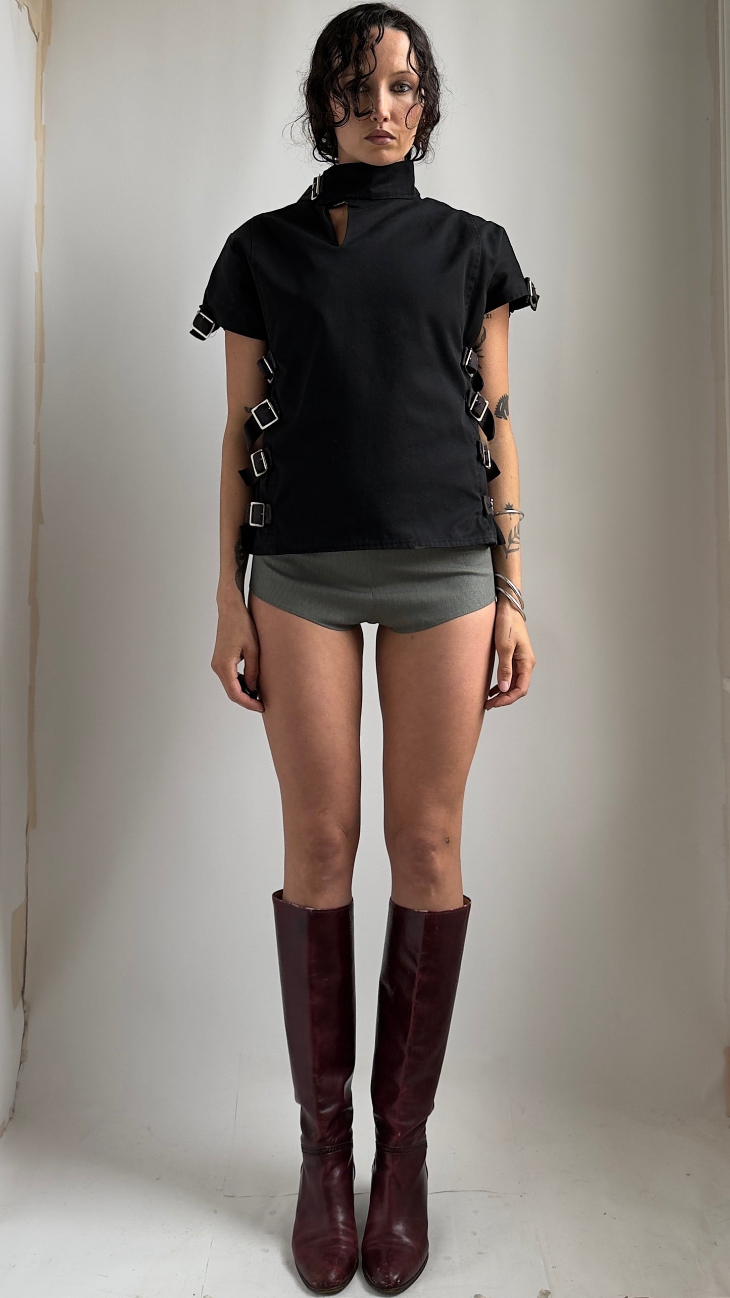 ULTRA RARE 70S BONDAGE TOP / UK 8-10