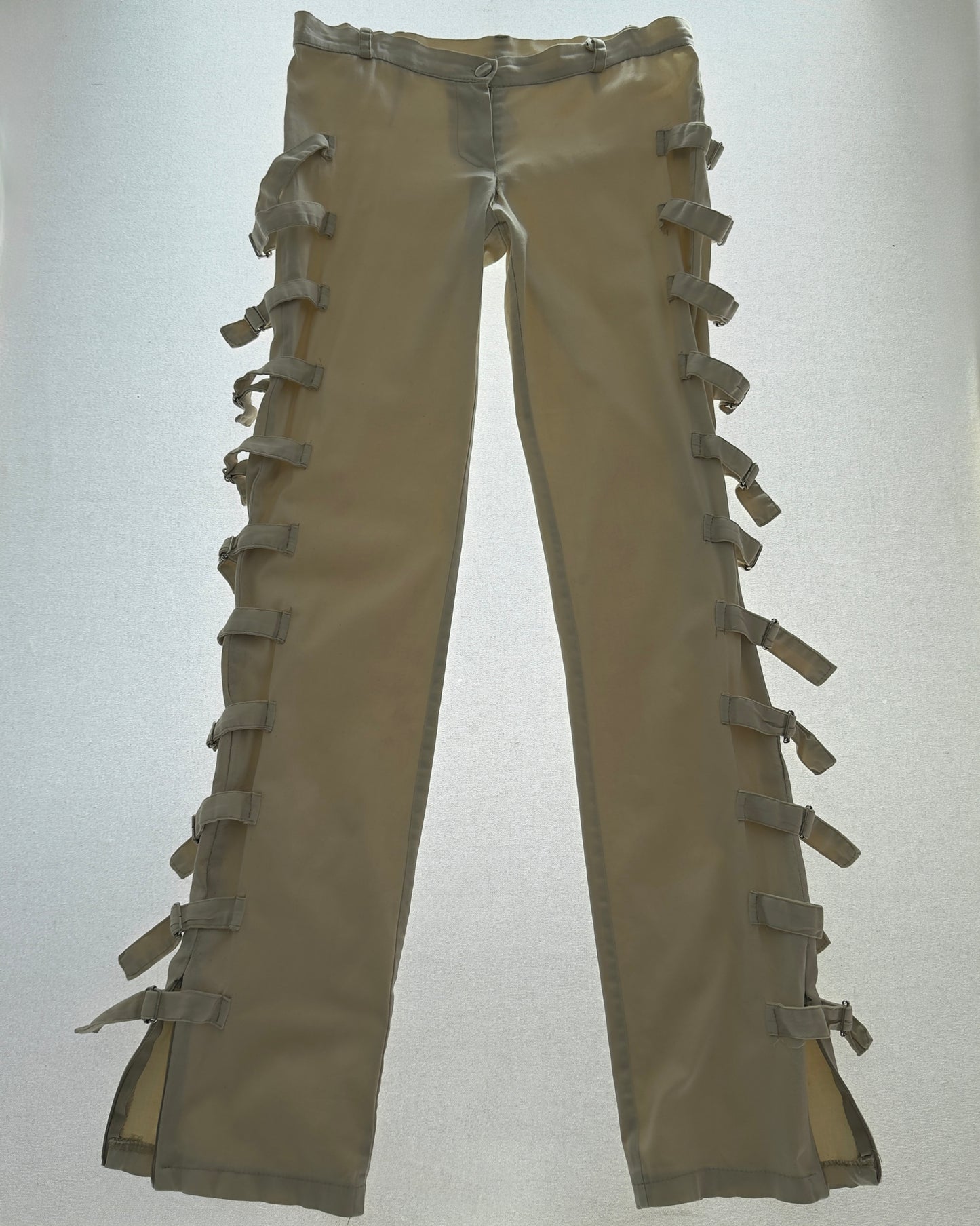 EARLY 2000S LOW WAIST TROUSERS WITH BUCKLE DETAILS / UK 8-10