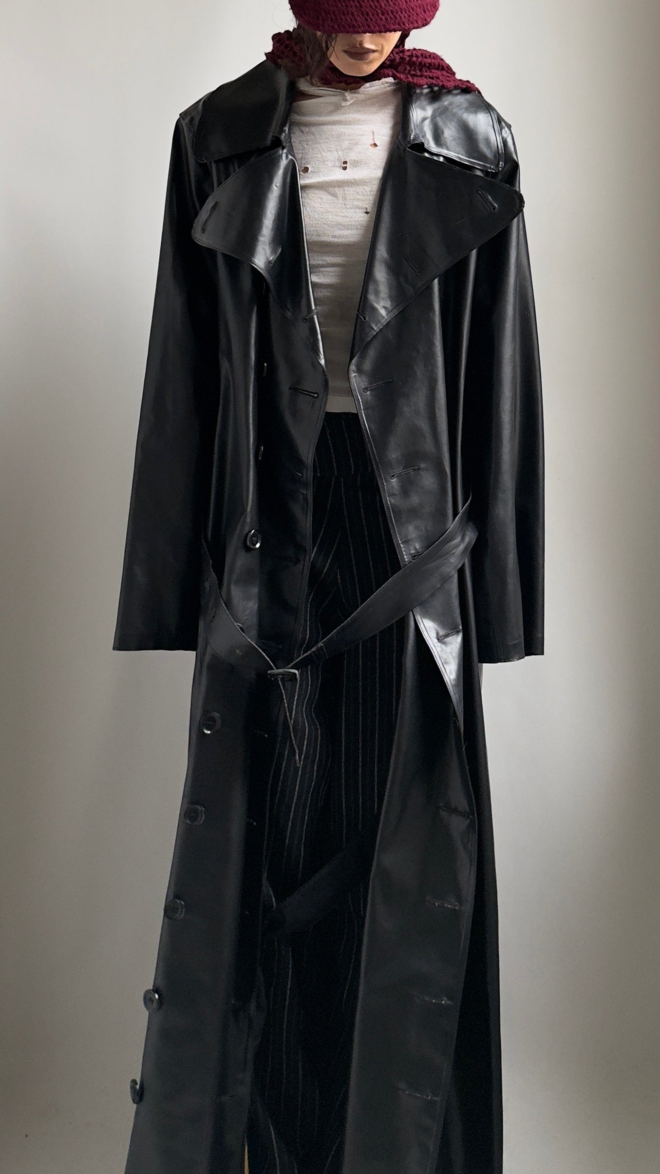 ULTRA RARE 70S OVERSIZED PVC TRENCH COAT / UK 12-16