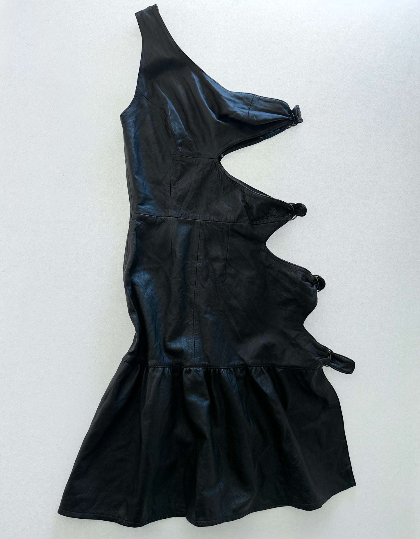 90S ASYMMETRICAL LEATHER CUT OUT DRESS / UK 6
