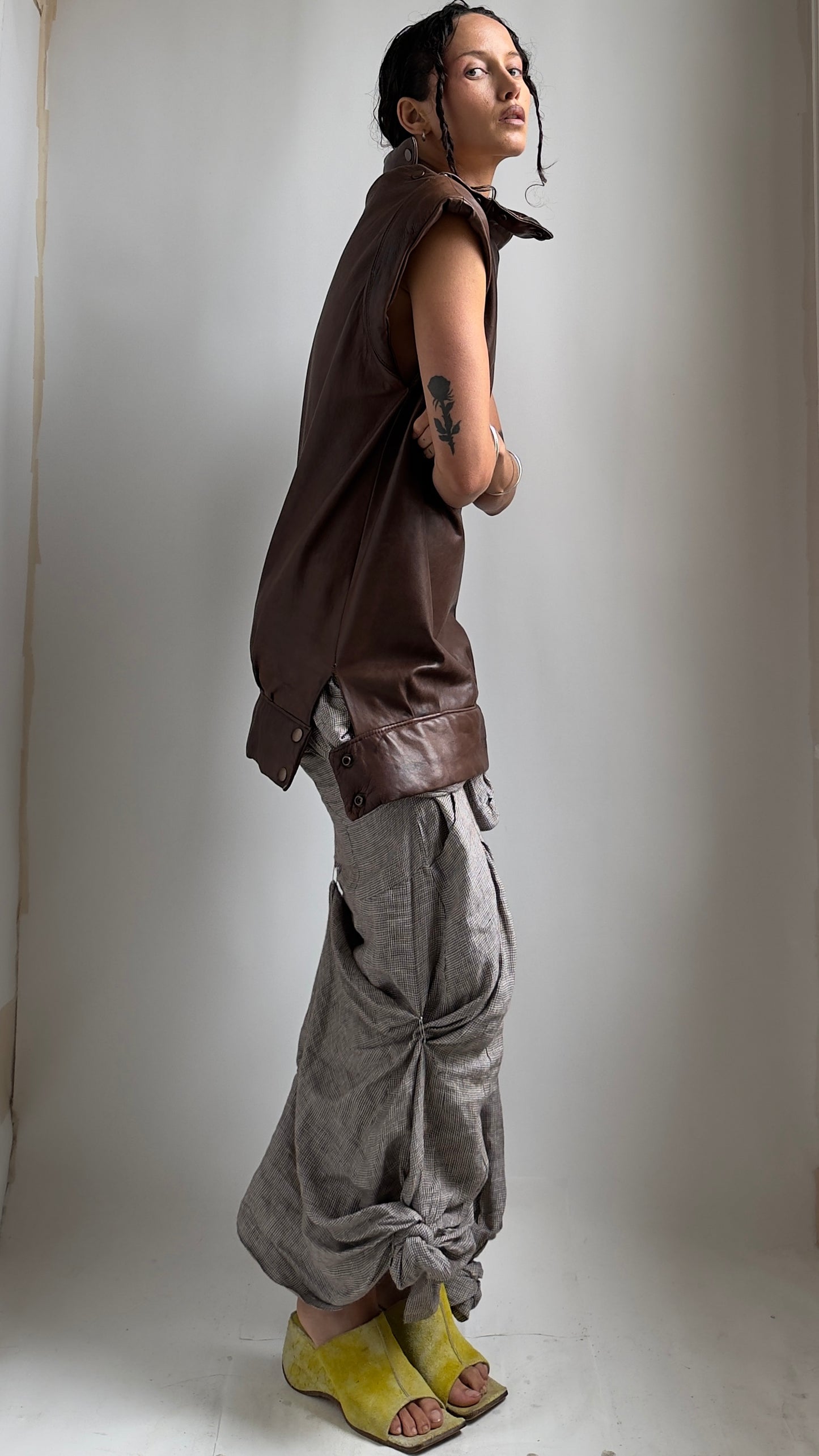 RARE 90S SUPER SOFT LEATHER OVERSIZED VEST / UK 6-10