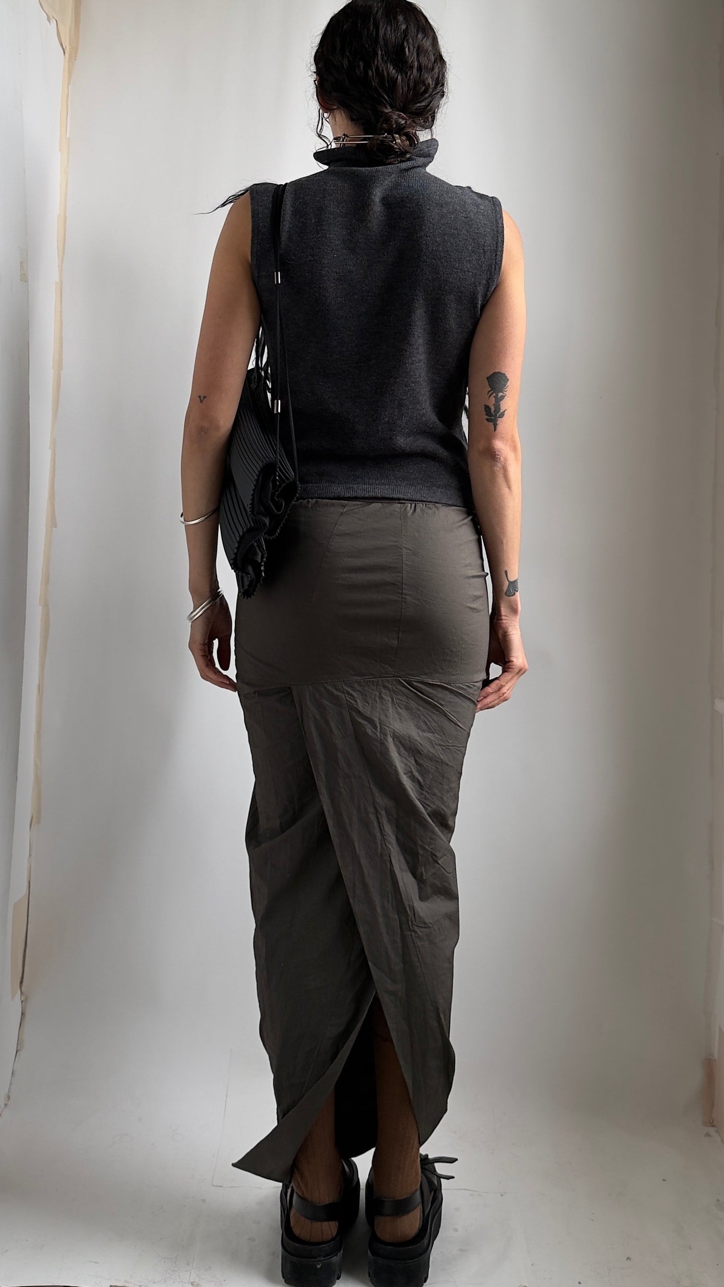 90S TEXTURAL MOCK NECK VEST TOP / UK 6-8