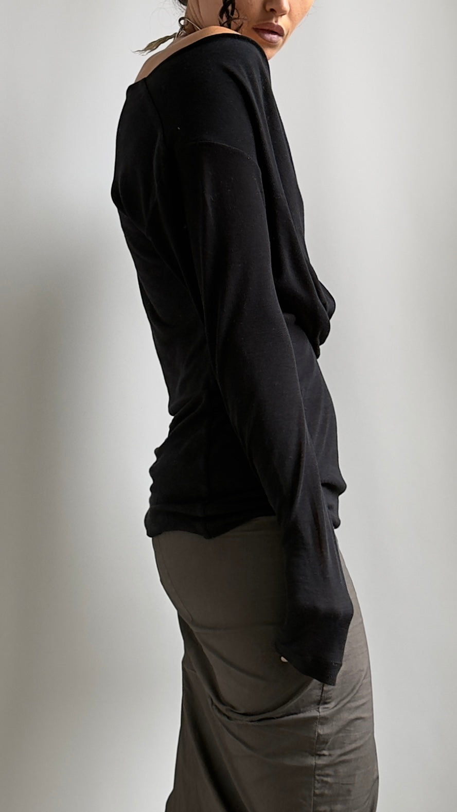 90S TWISTED COLD SHOULDER TOP / UK 8-12